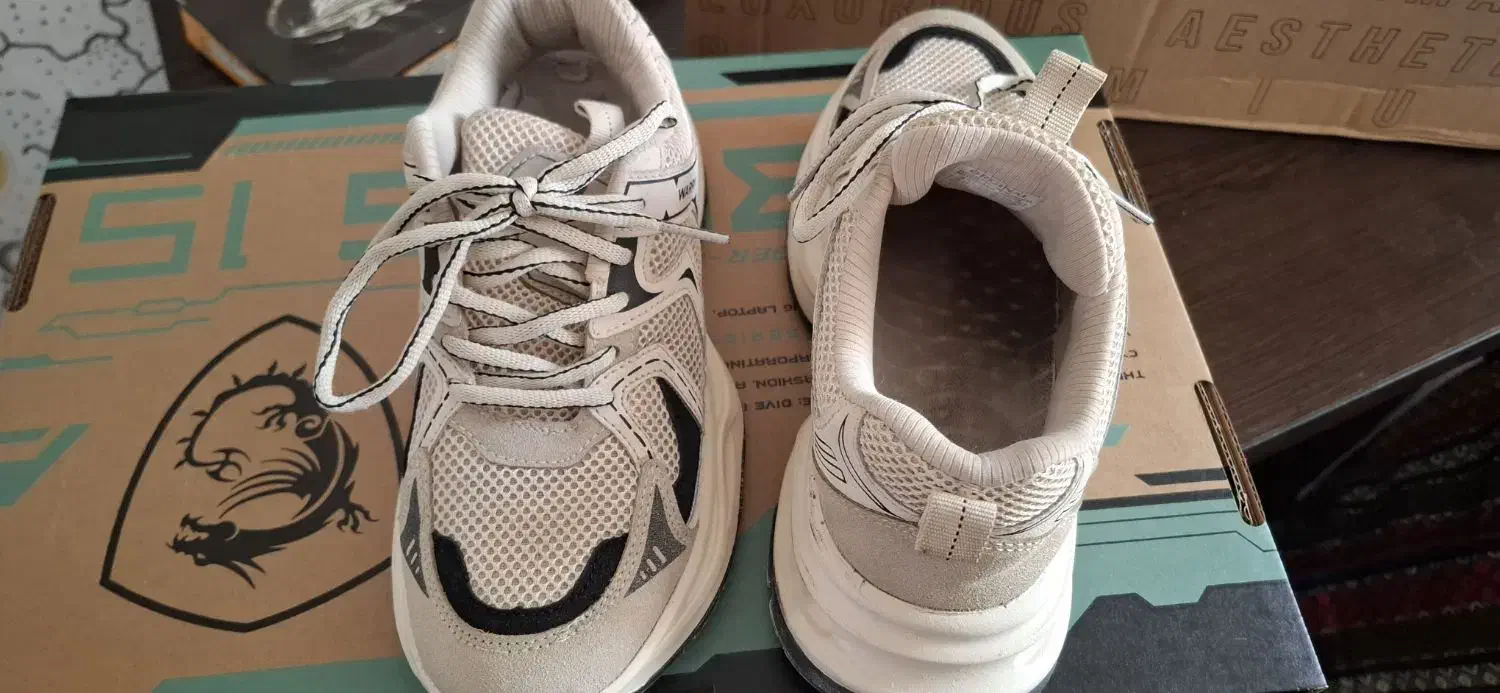 کفش کتانی|کیف، کفش، کمربند|کرمانشاه, |دیوار