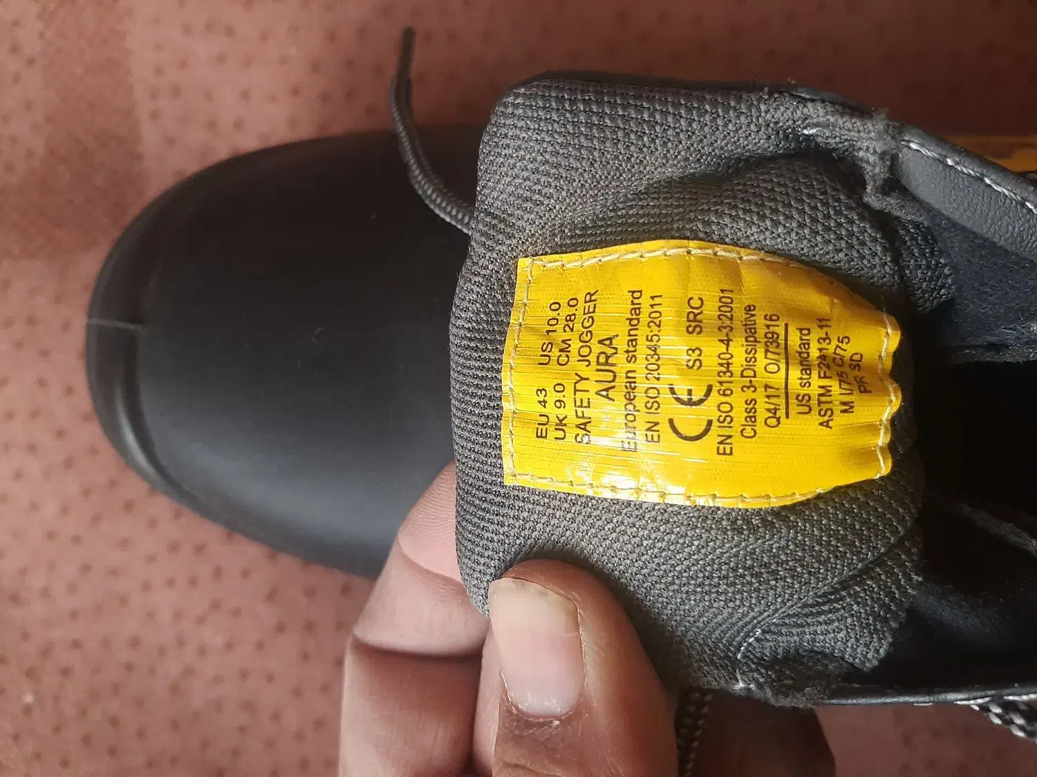 کفش ایمنی آلمانی سایز ۴۳|کیف، کفش، کمربند|زرندیه, |دیوار