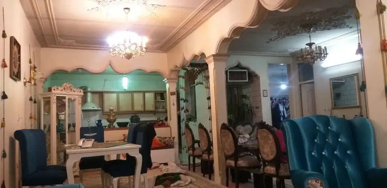 خانه ویلایی ۳۳۰ متر|فروش خانه و ویلا|شریفآباد, |دیوار