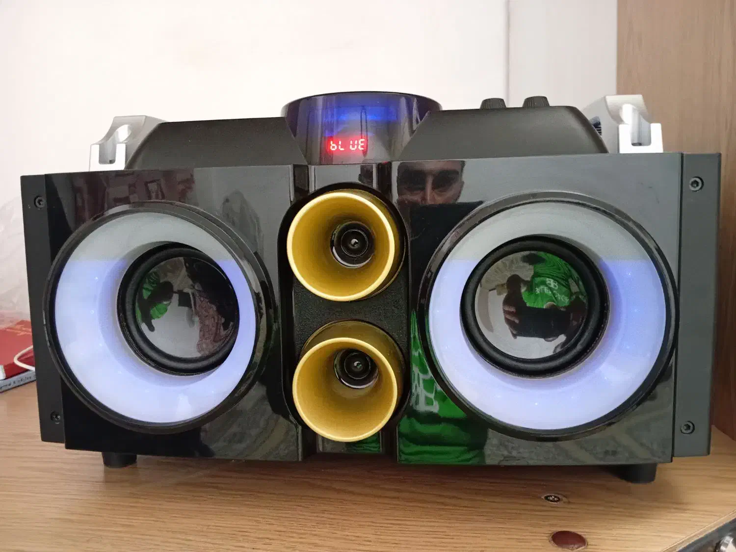 اسپیکر بلوتوثی|سیستم صوتی خانگی|شاهین‌شهر, مسکن مهر|دیوار