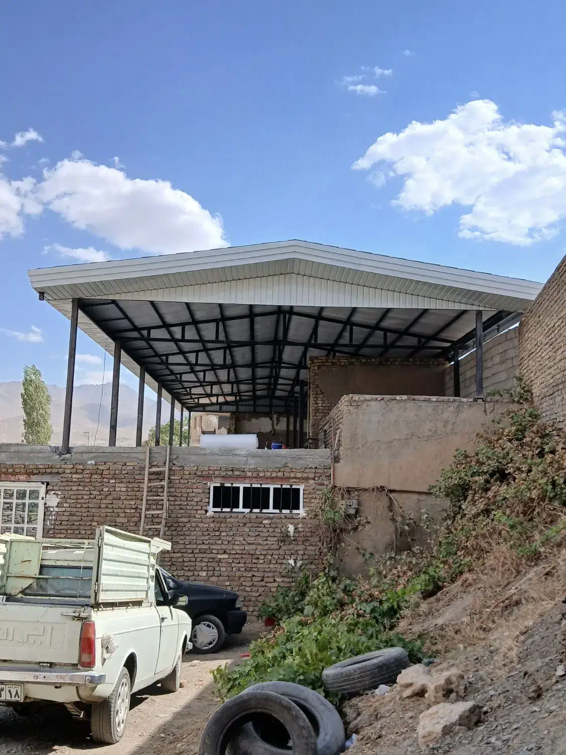 جوشکاری سیار ونصب شیروانی|خدمات پیشه و مهارت|همدان, |دیوار