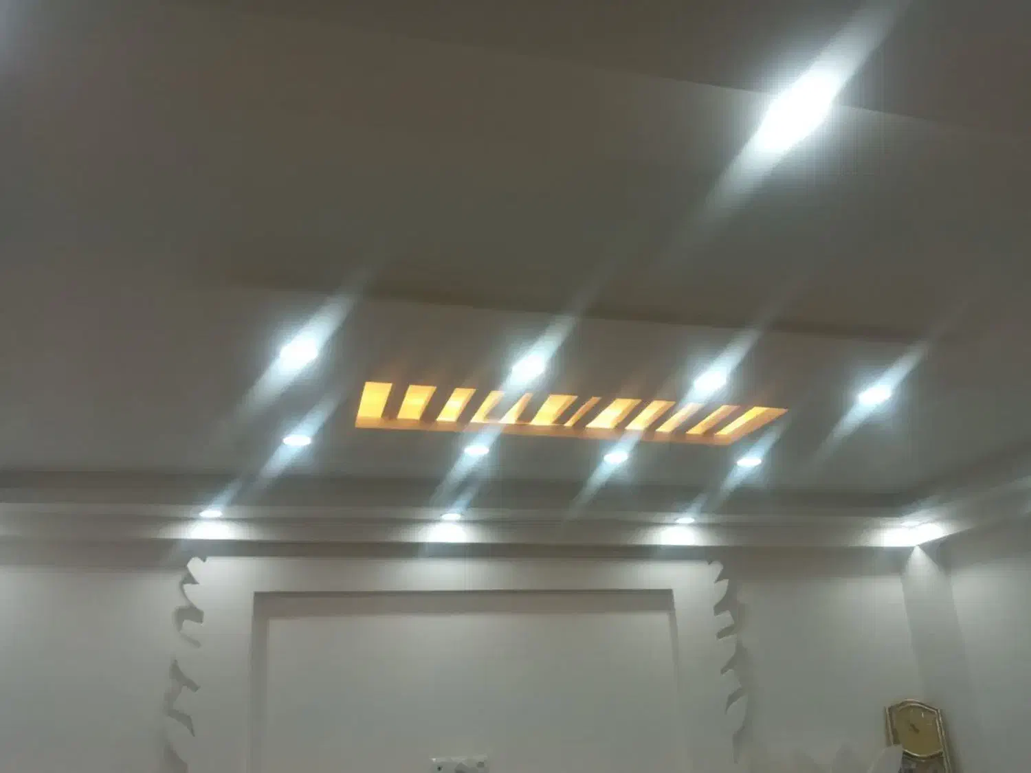 سفیدکاریاجرایهنورمخفیوباکس|خدمات پیشه و مهارت|ماسال, |دیوار