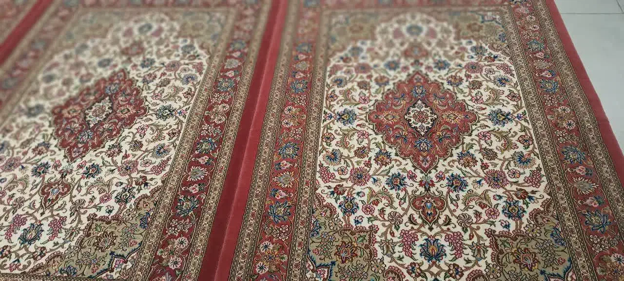 قالیچه دستباف شاه عباسی قم|فرش|تهران, سنگلج (شاپور)|دیوار