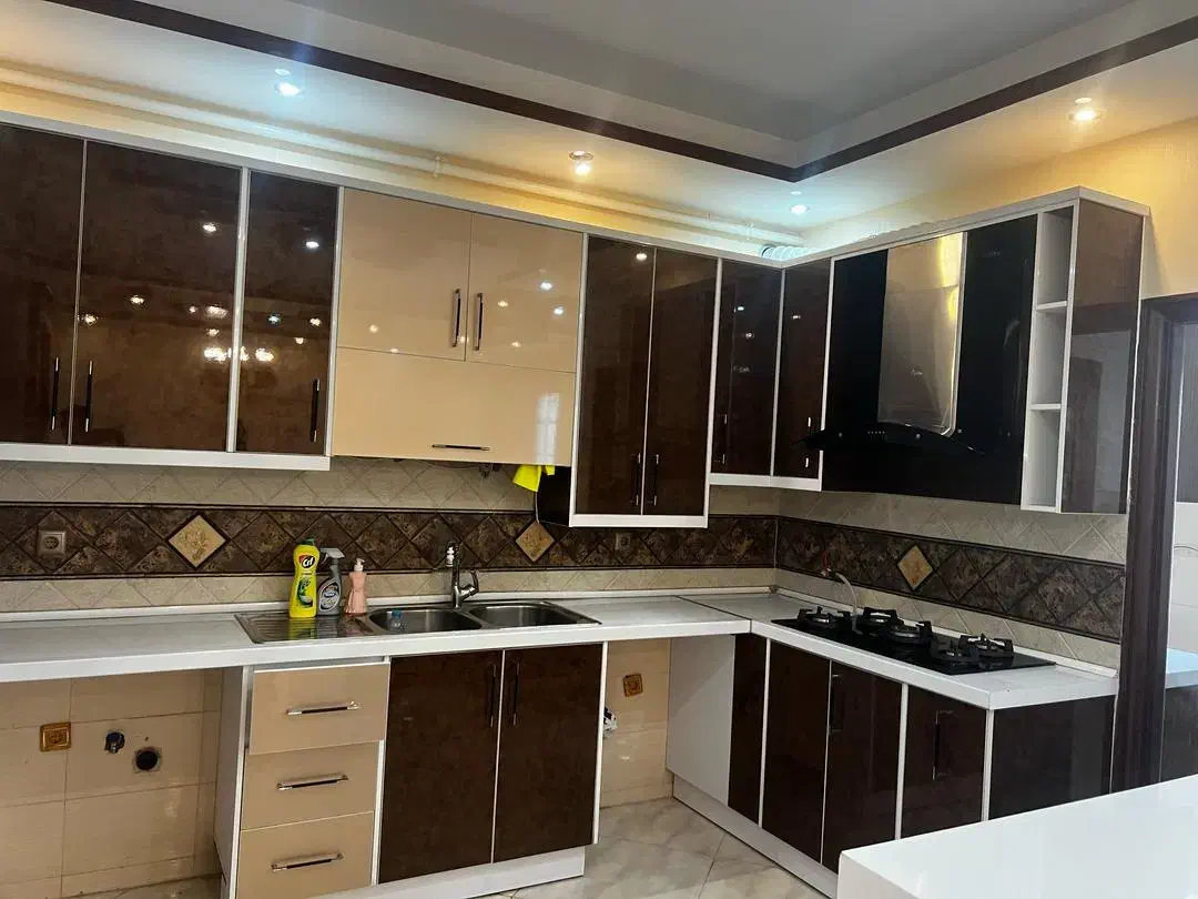 گلسار رازقی سه خواب ۱۴۲ متری طبقه دوم نورگیر|فروش آپارتمان|رشت, کاکتوس|دیوار