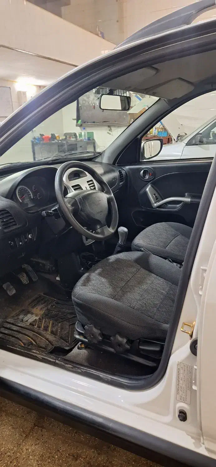 کوییک ۱۴۰۰|خودرو سواری و وانت|یزد, |دیوار