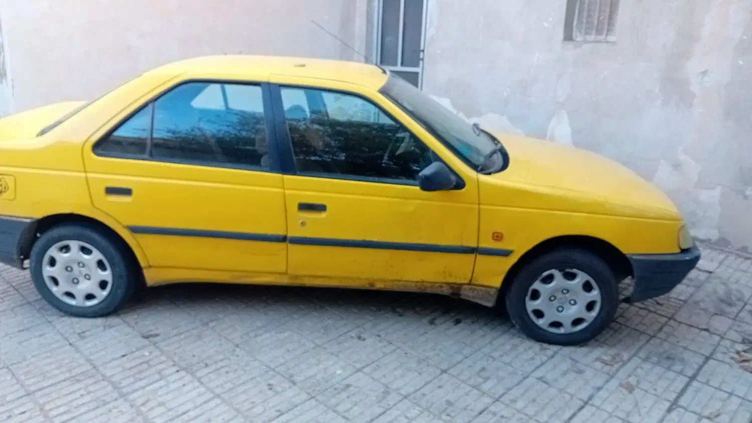 فروشی|خودرو سواری و وانت|تاکستان, |دیوار