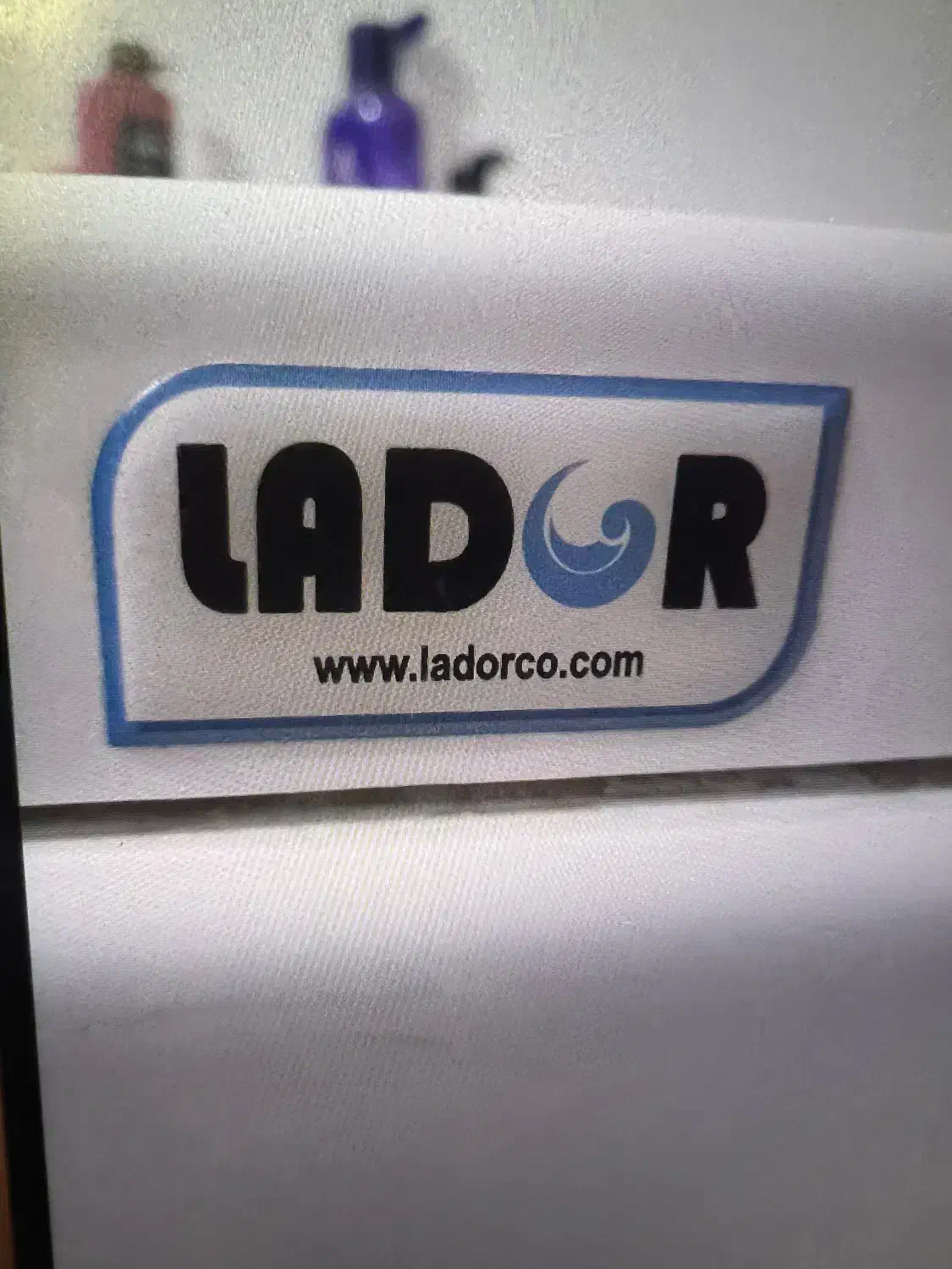 وان|لوازم حمام|مشهد, تربیت (صدف)|دیوار