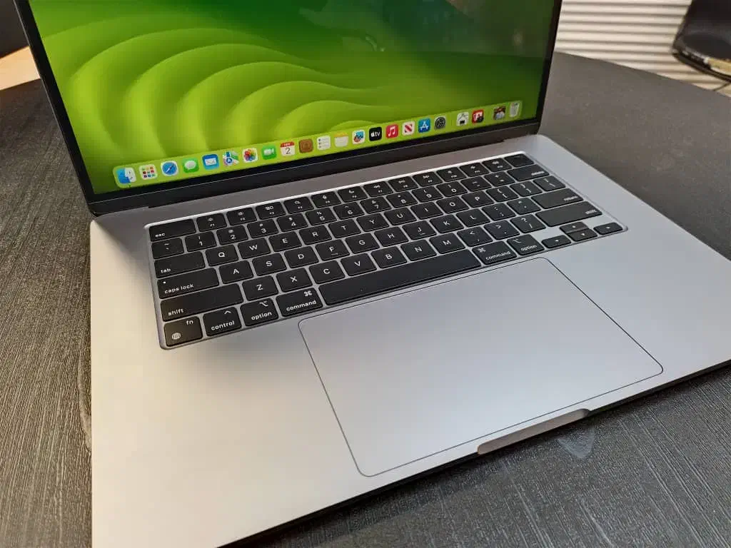 لپ تاپ MacBook Air M2 حافظه ۵۱۲ 15اینچ|رایانه همراه|تهران, جردن|دیوار
