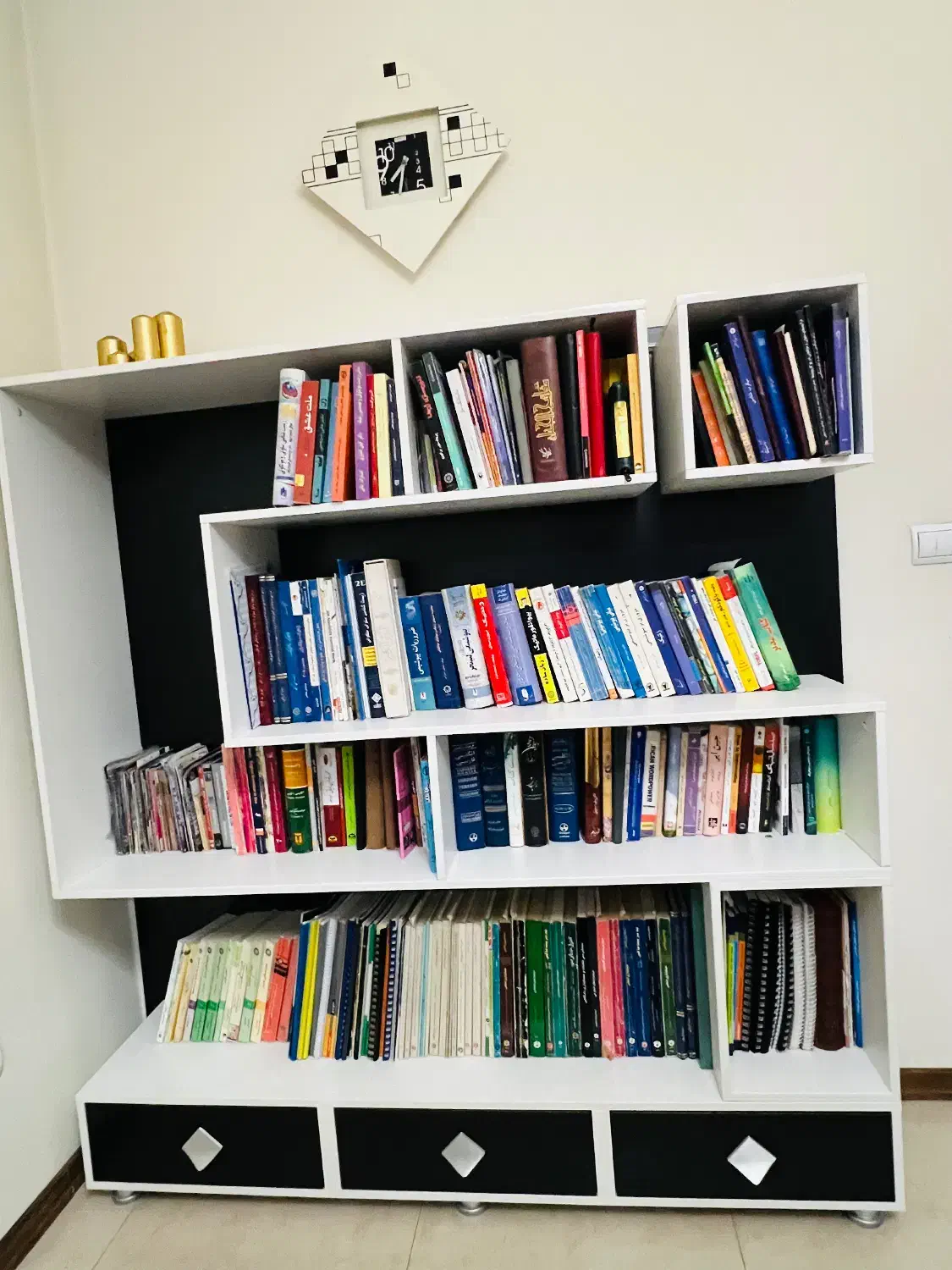 کتابخانه فوری فروشی|کتابخانه، شلف، قفسههای دیواری|کرج, عظیمیه|دیوار