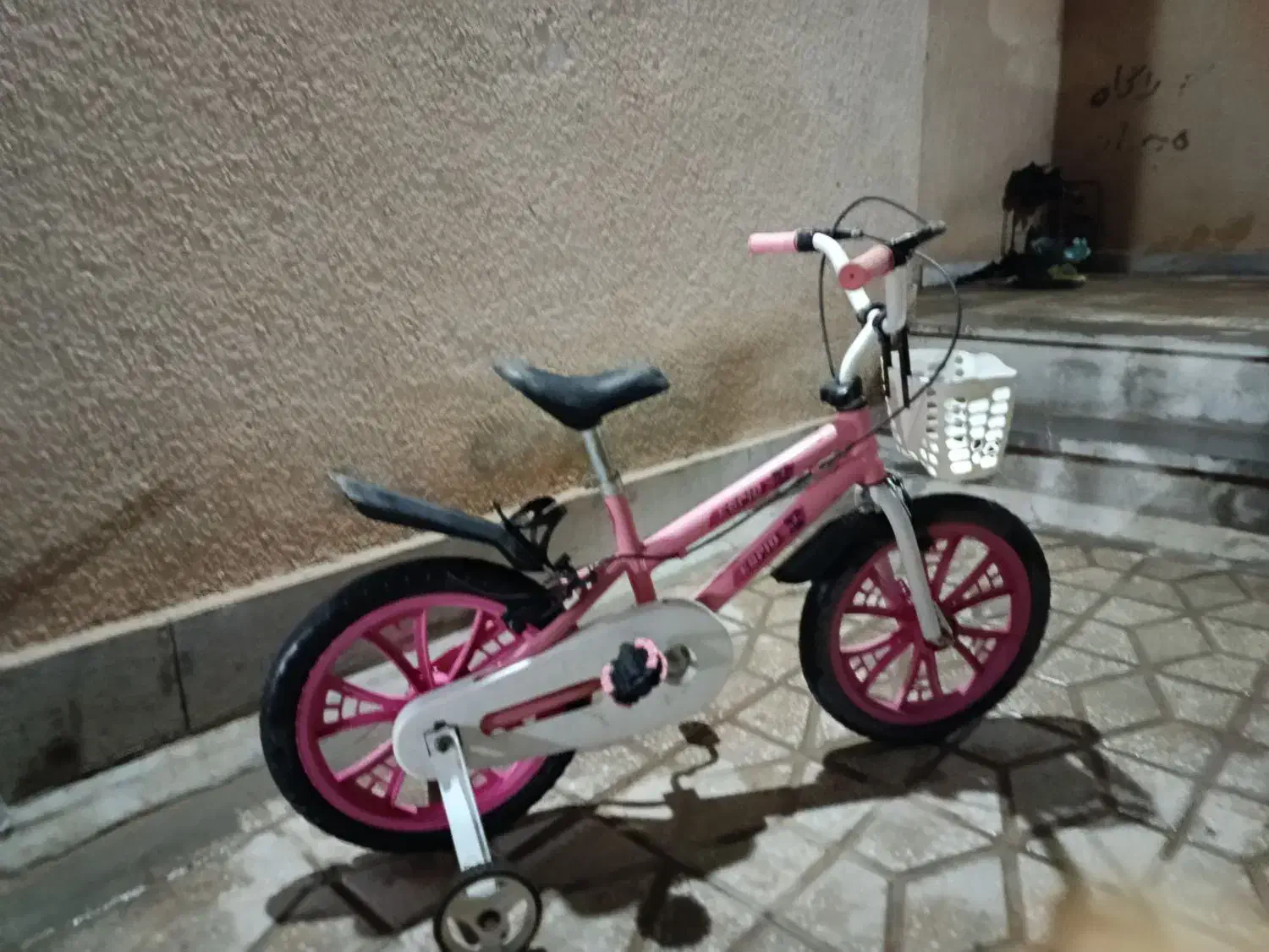 دوچرخه دخترانه ۱۲ و سه چرخه|دوچرخه، اسکیت، اسکوتر|بوشهر, |دیوار