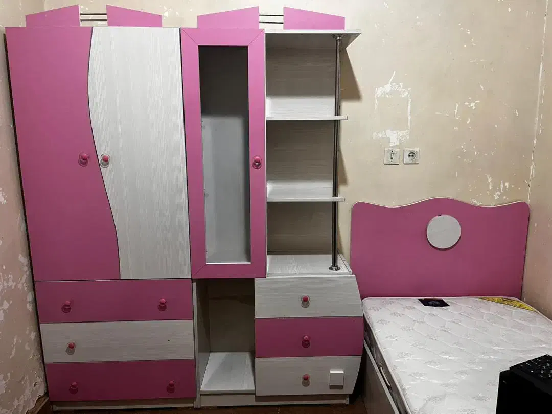 تخت کمد کودک|تخت و سرویس خواب|شیراز, گلشن|دیوار