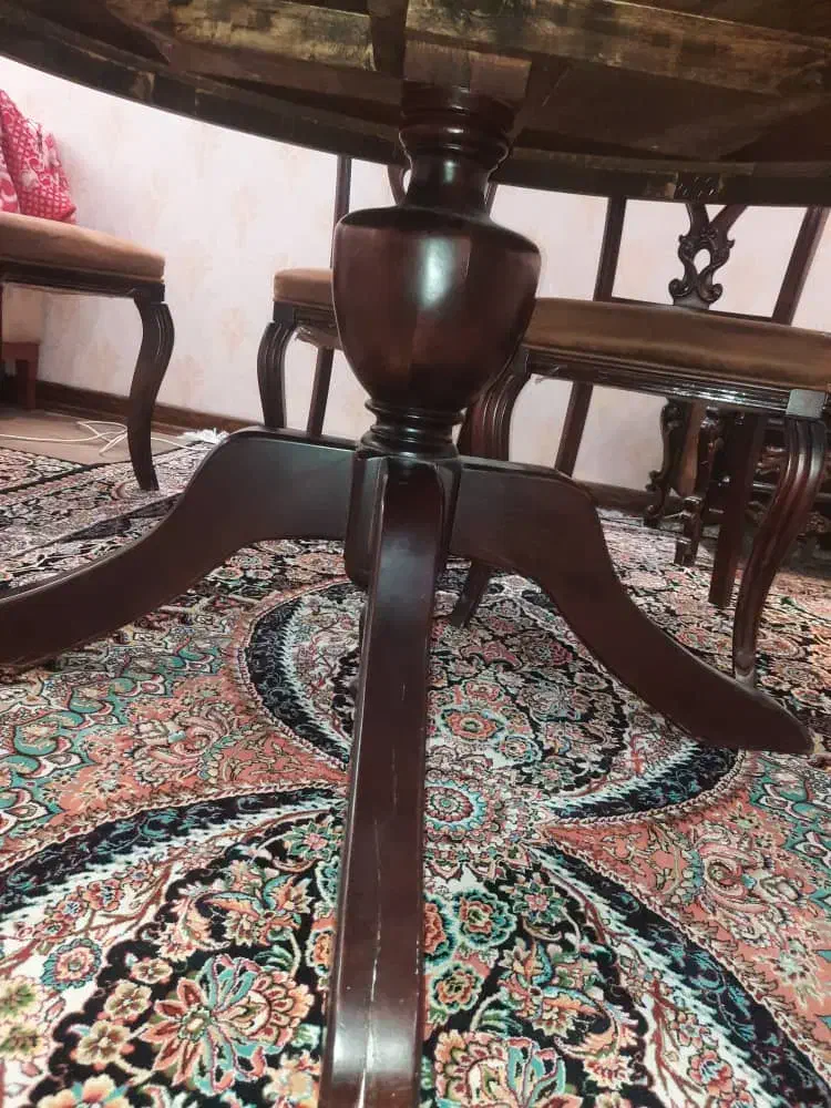 میز نهار خوری شش نفره گردان برند اسپینود|میز و صندلی غذاخوری|محمدشهر, شهرک پیام (مهرالبرز)|دیوار