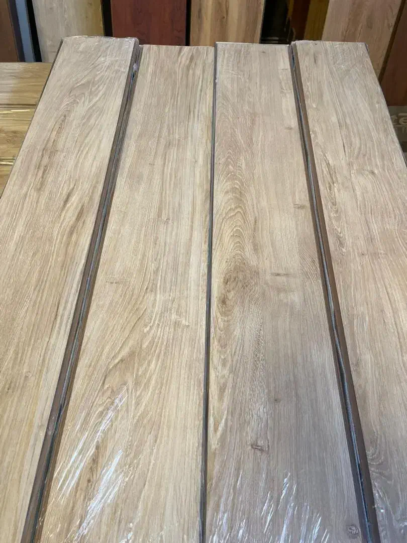 مرکزپخش پارکت و ترمو در استان کاغذ دیواری اقساطی|خدمات پیشه و مهارت|تبریز, |دیوار