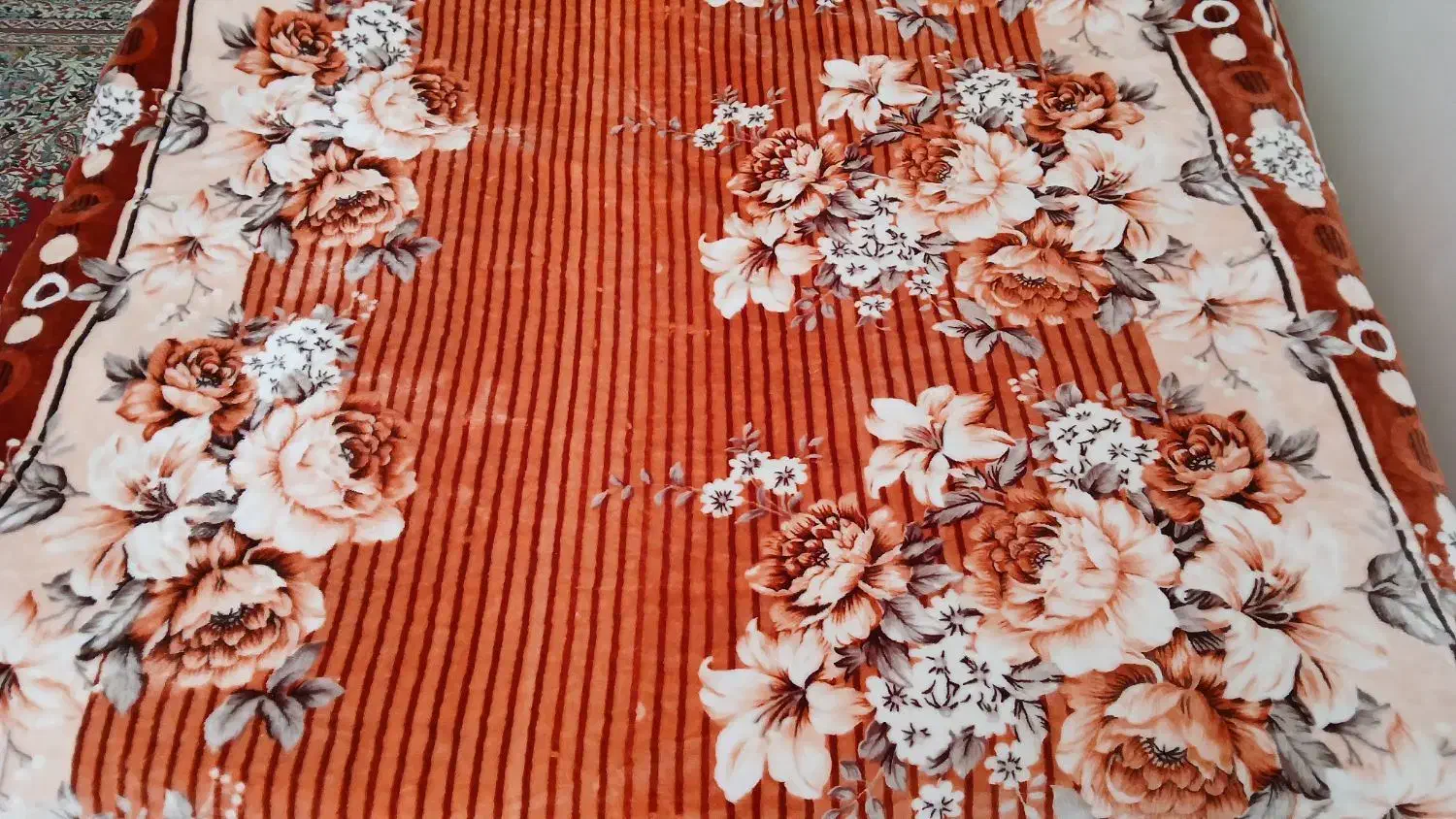 پتو مسافرتی دونفره نو|رختخواب، بالش، پتو|بیرجند, |دیوار