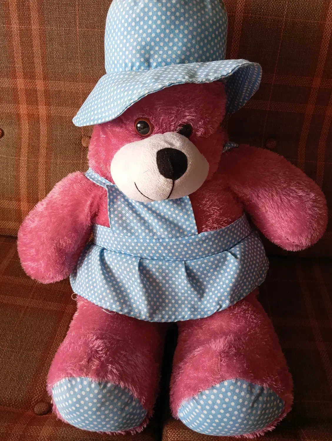 عروسک پشمالو|اسباب‌بازی بچه|فریدون‌کنار, |دیوار