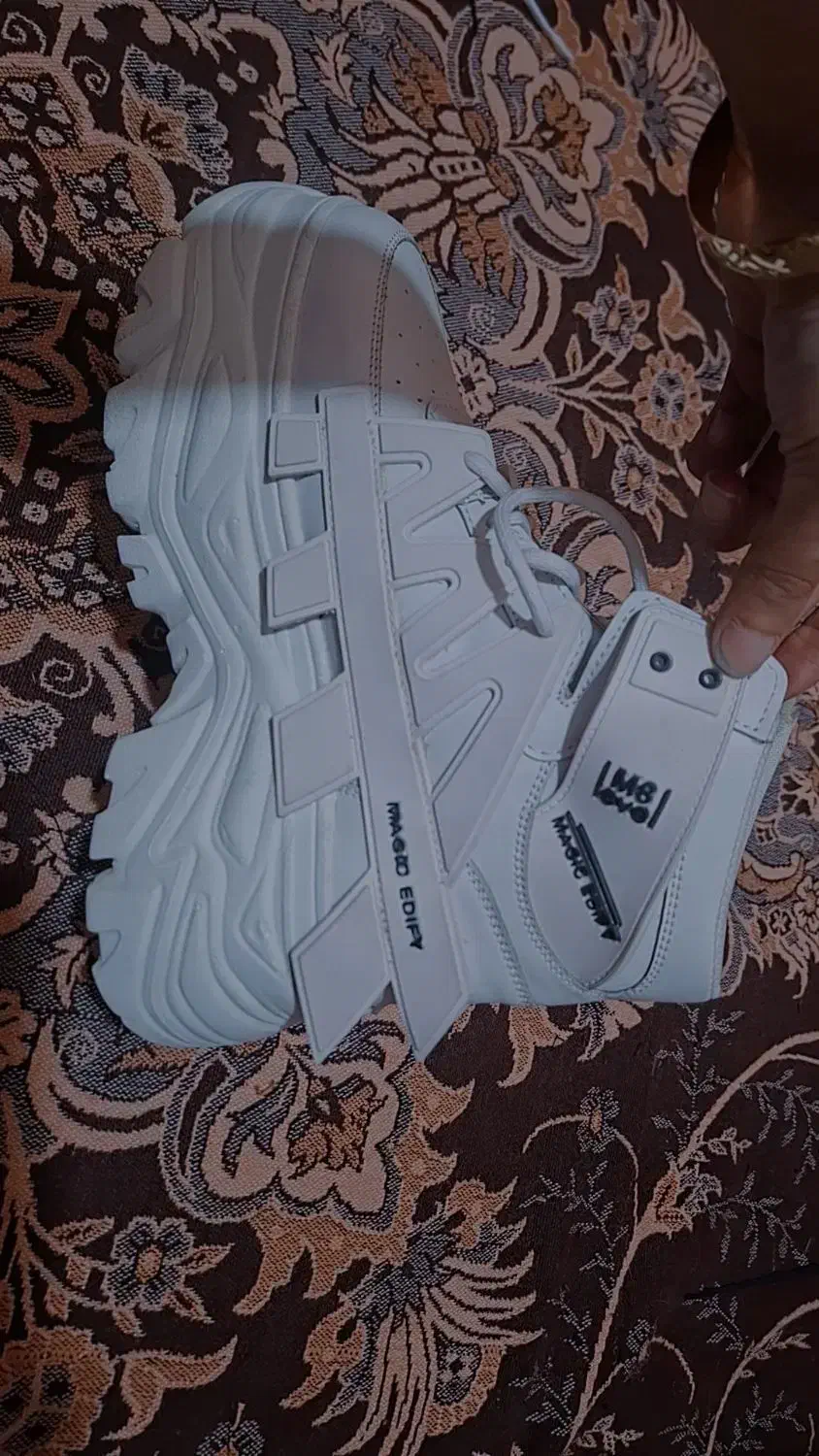 کفش اسپرت دخترانهmaGlc(مجیک)|کیف، کفش، کمربند|شیراز, ده پیاله|دیوار