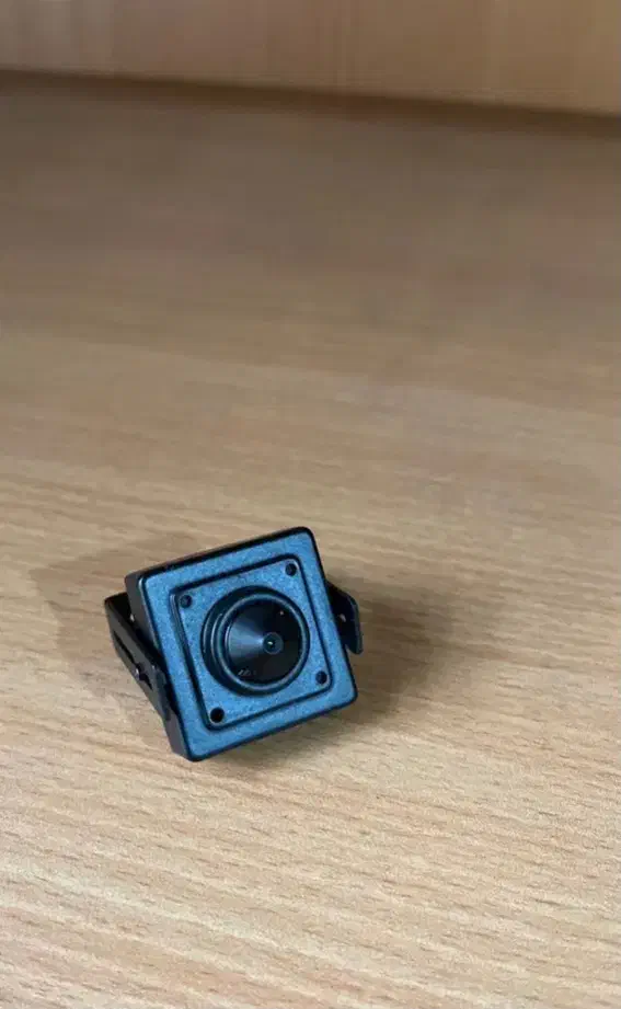 دوربین مخفی شنود دار|دوربین مداربسته|تهران, فلسطین (میدان انقلاب)|دیوار