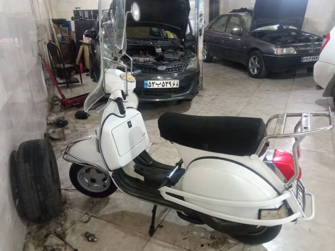 موتور وسپا ال ام ال Vespa 200 (کلیک ایروکس گلکسی)|موتورسیکلت|تهران, اکباتان|دیوار