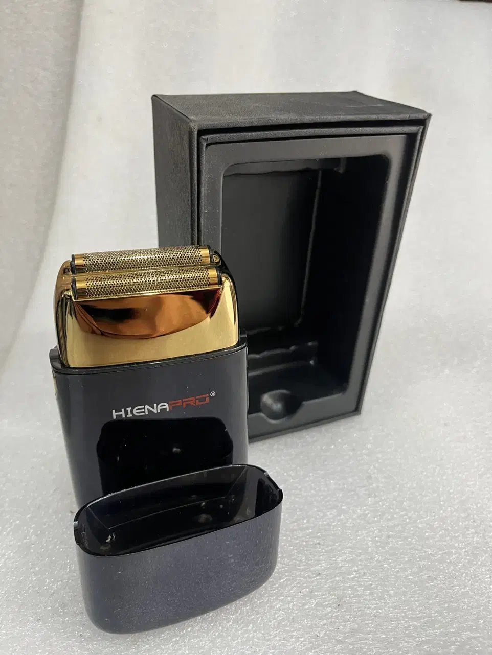 شیور|آرایشی، بهداشتی، درمانی|رشت, دیلمان|دیوار