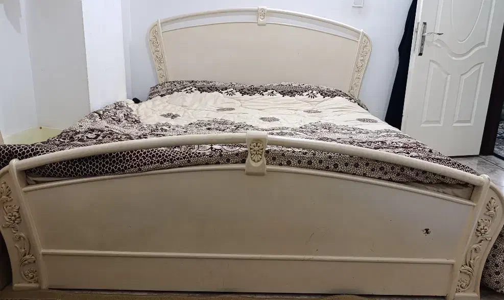 سرویس خواب|تخت و سرویس خواب|قم, پردیسان|دیوار