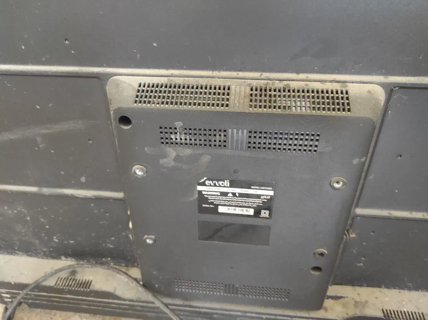 تلویزیون LCD شکسته|تلویزیون و پروژکتور|جاسک, |دیوار