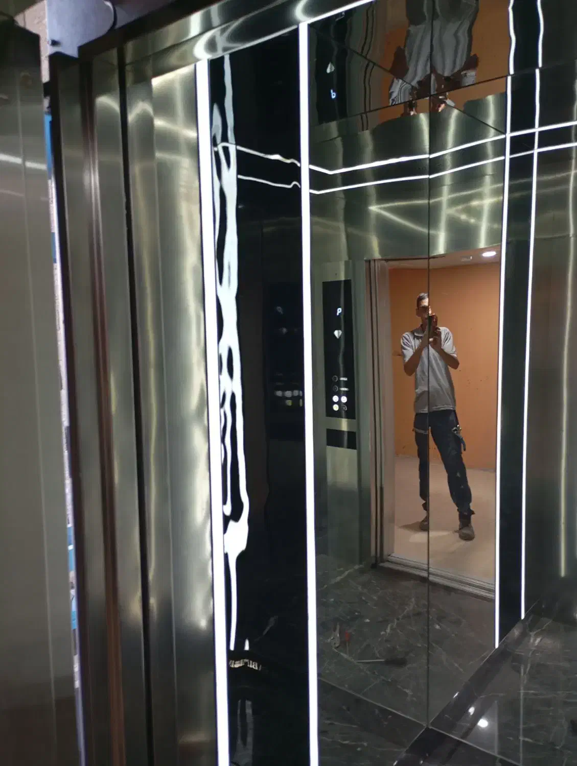 نصب و تعمیر آسانسور و بالابر های خانگی و مغازه|خدمات پیشه و مهارت|کرمان, |دیوار