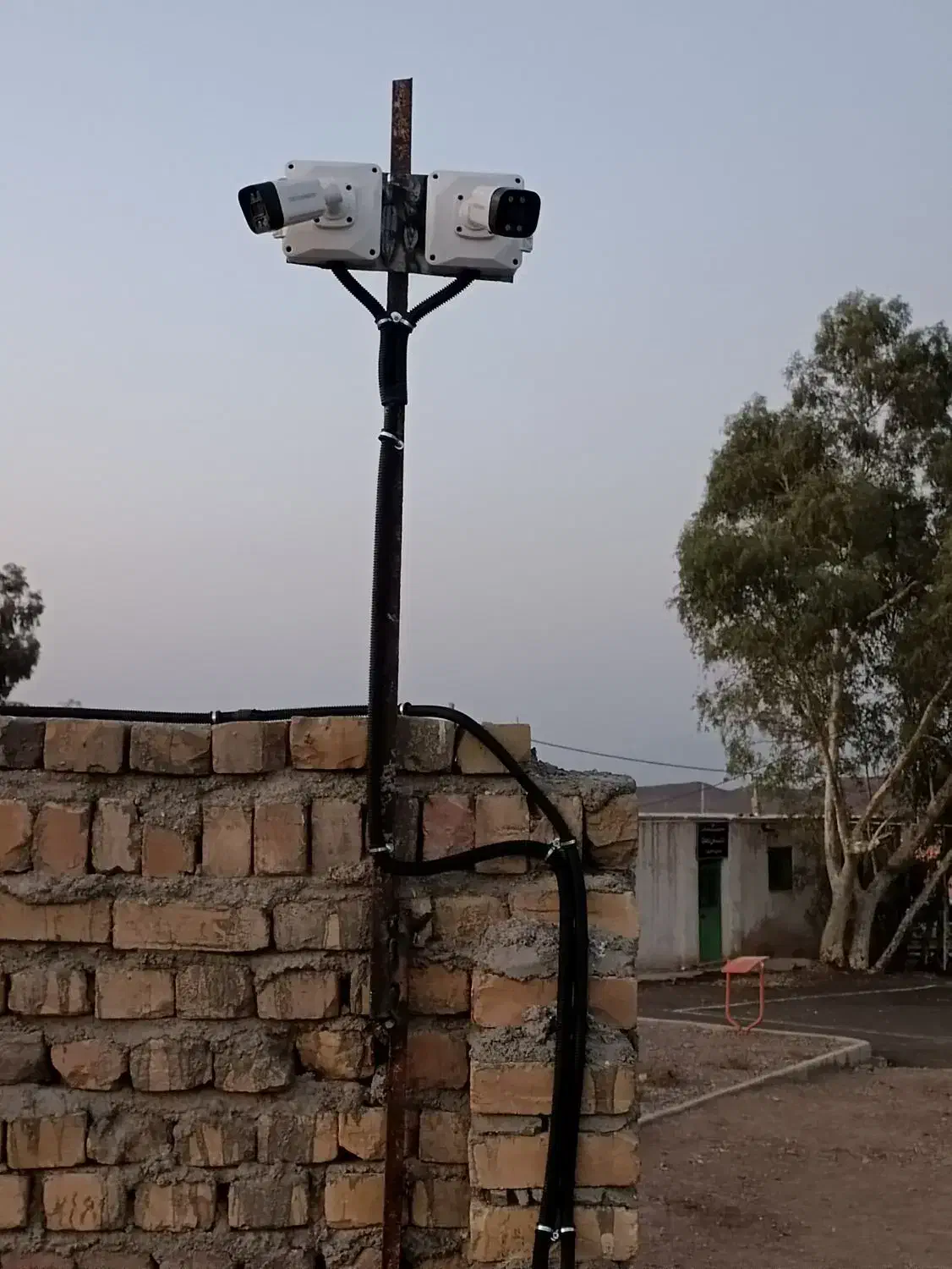 دوربین مداربسته تعمیر و نگهداری|دوربین مداربسته|قم, نیروگاه|دیوار