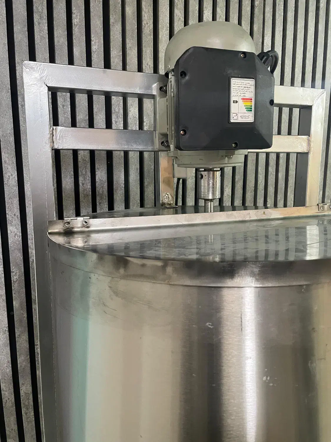 کره گیر صنعتی تمام استیل دوغ زن کره ساز مشک برقی|ماشینآلات صنعتی|کرمانشاه, |دیوار