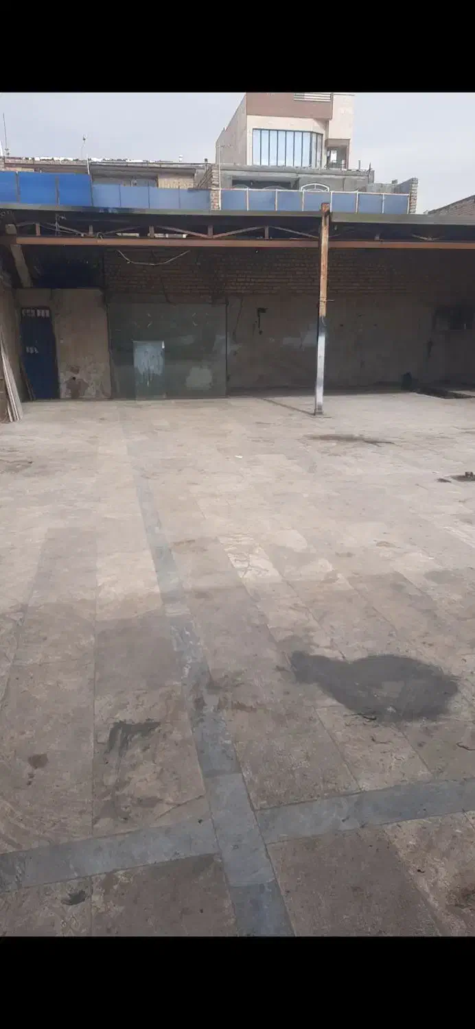 اجاره گاراژ برا کارواش یا مکانیکی|اجارهٔ مغازه و غرفه|قم, وادی السلام|دیوار