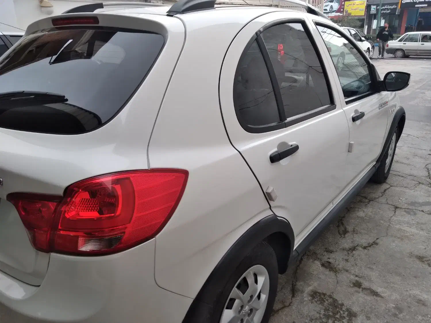 کوئیک سفید ۱۴۰۱|خودرو سواری و وانت|آمل, |دیوار