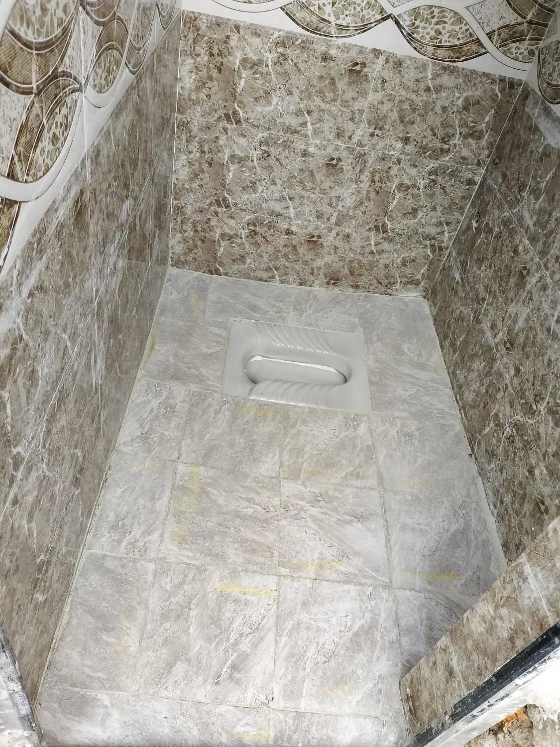 کاشیکاری سرامیک کاری|خدمات پیشه و مهارت|چابهار, |دیوار