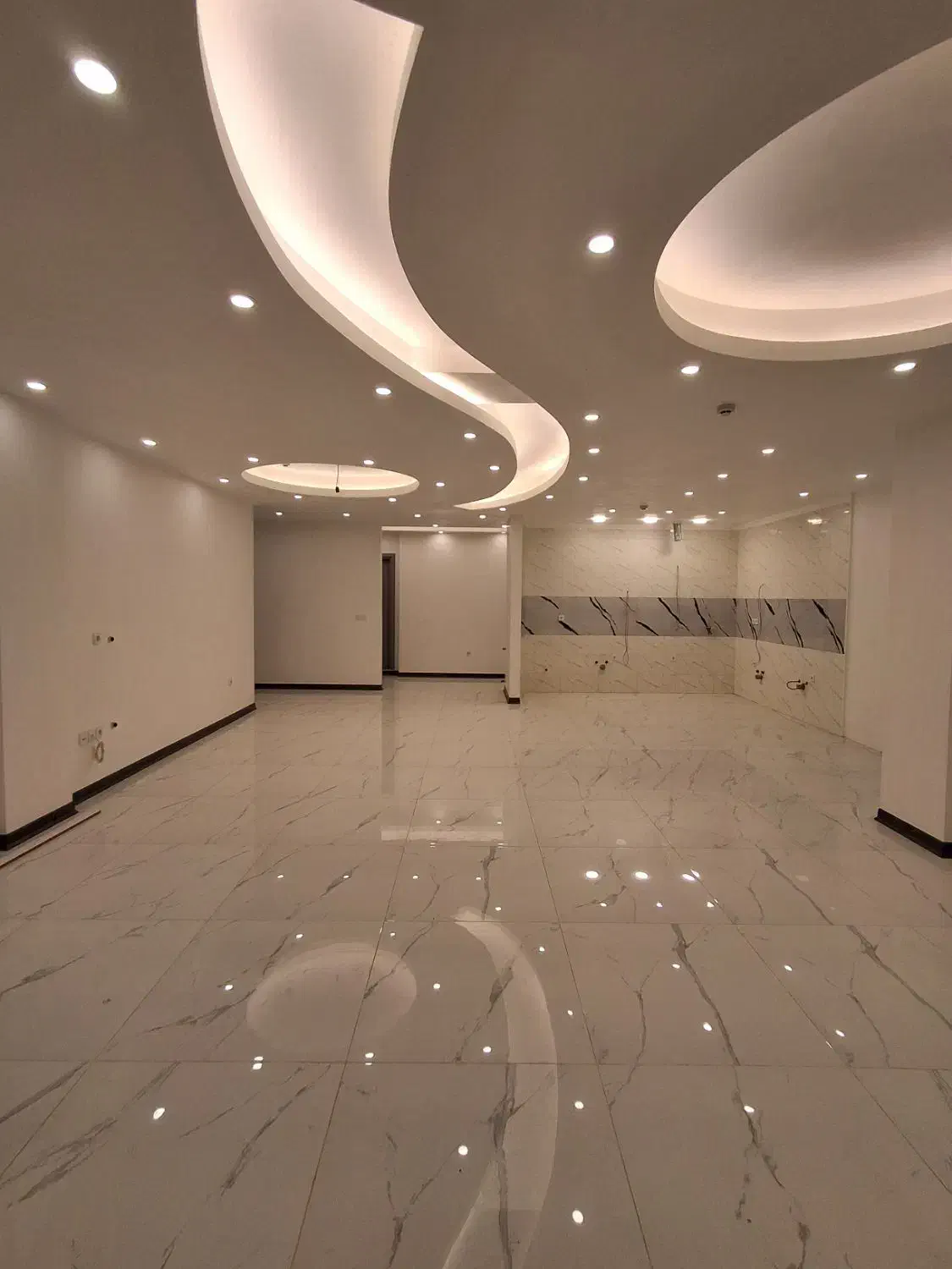 ۱۴۰متری ۳ خواب/ نوساز/ فرعی تاپ کریمی*|فروش آپارتمان|نوشهر, |دیوار