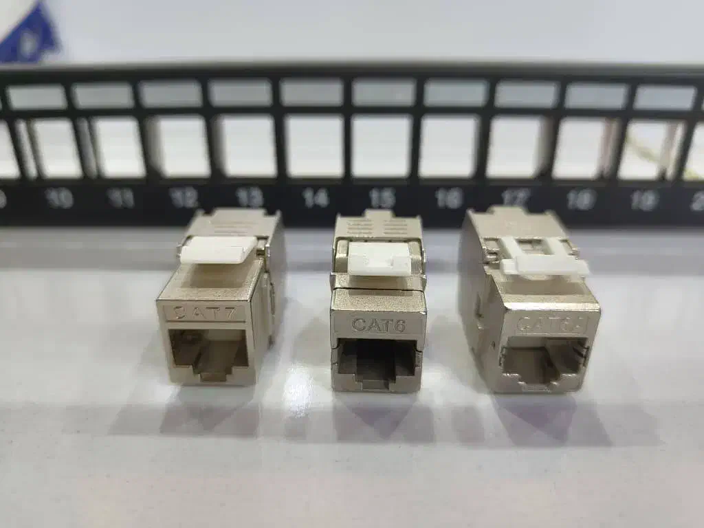 پچ پنل و کی استون و سوکت شبکه (قیمت تولیدی)|مودم و تجهیزات شبکه|تهران, فردوسی|دیوار