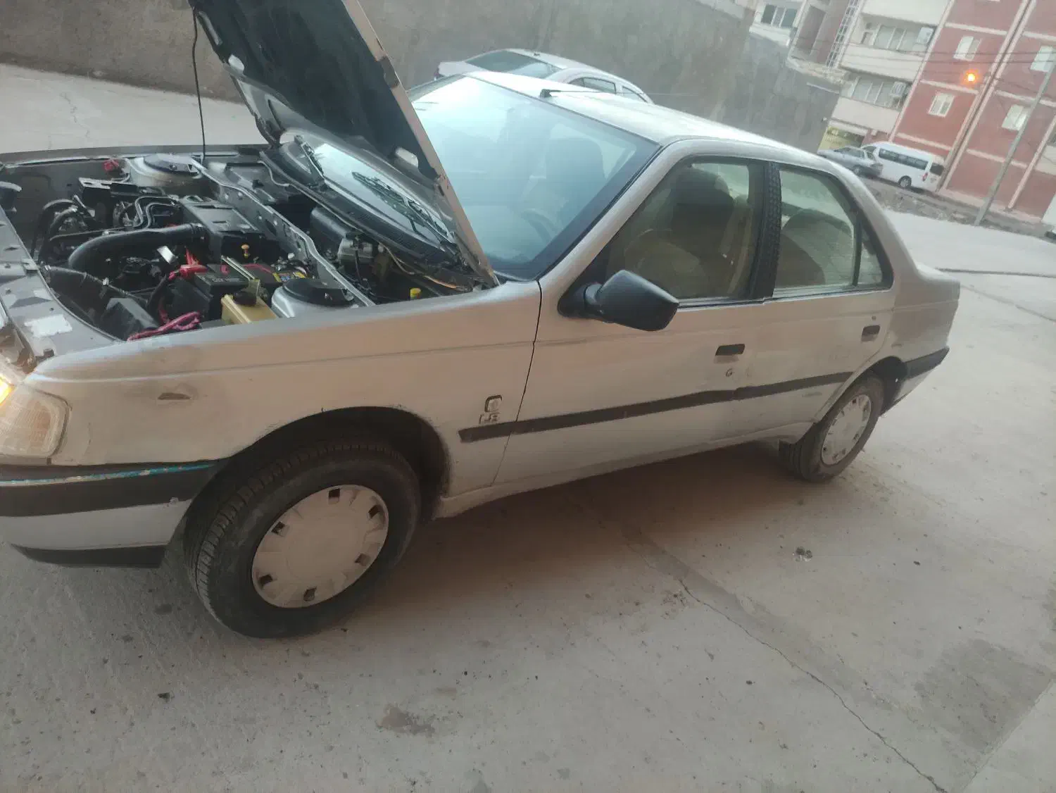 فروش پژو 405|خودرو سواری و وانت|سیرجان, |دیوار