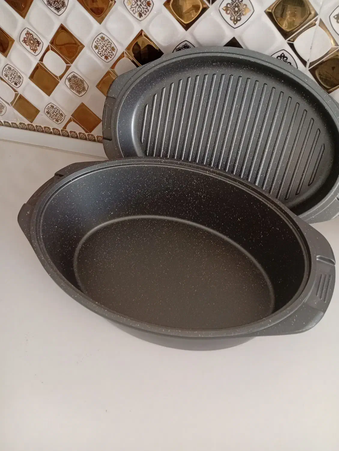 ماهیتابه بزرگ هر دورو میشه استفاده کرد|ظروف پختوپز|نورآباد ممسنی, |دیوار