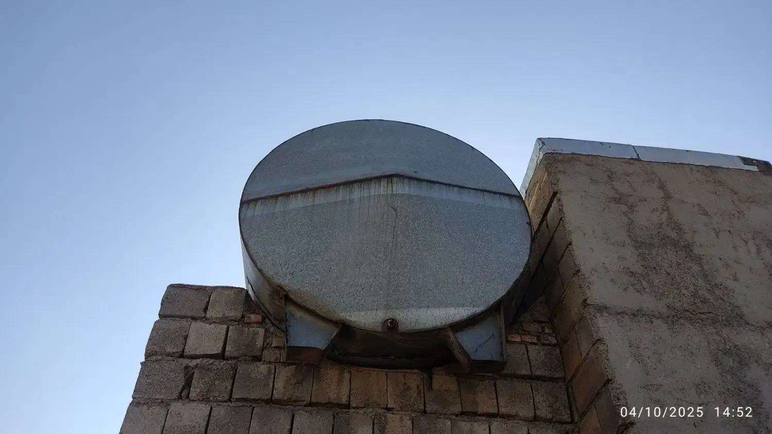 تانکر گالوانیزه ۱۰ هزار و هزار لیتری در حد نو|مصالح و تجهیزات ساختمان|قزوین, |دیوار