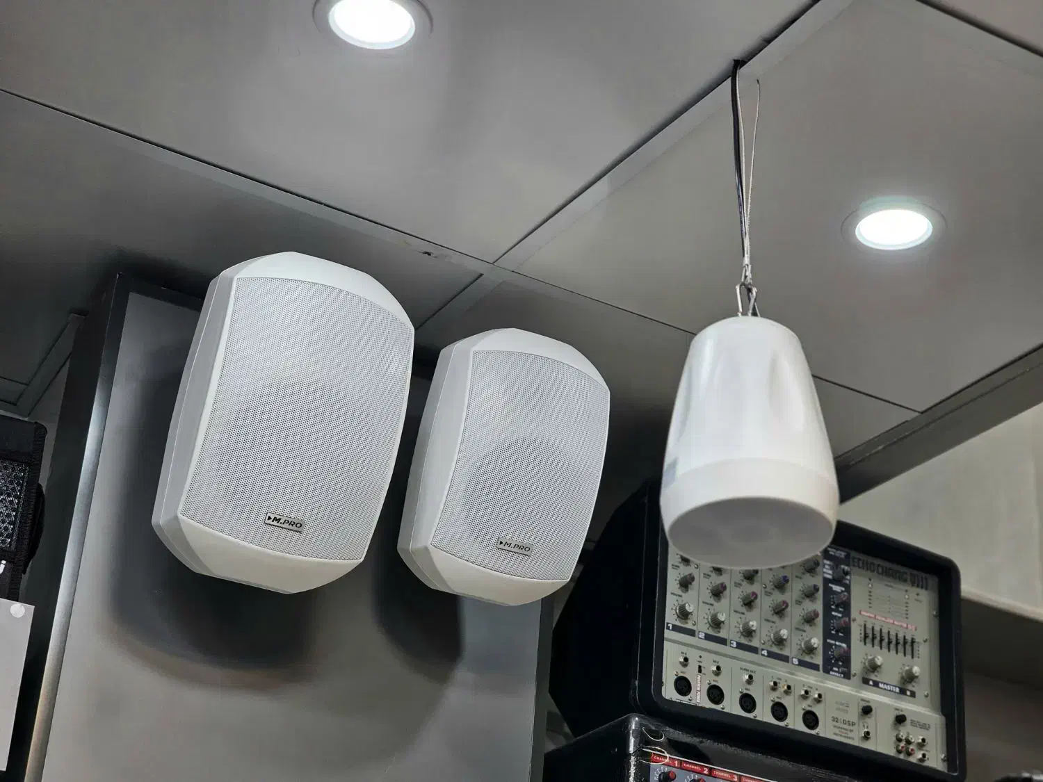 بلندگو اسپیکر سقفی دکوراتیو بلوتوثی آمپیلی کافه|سیستم صوتی خانگی|قم, آذر (نکویی)|دیوار