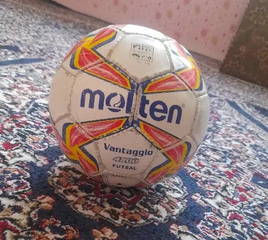 توپ مولتن فوتسال|ورزشهای توپی|خرمآباد, |دیوار