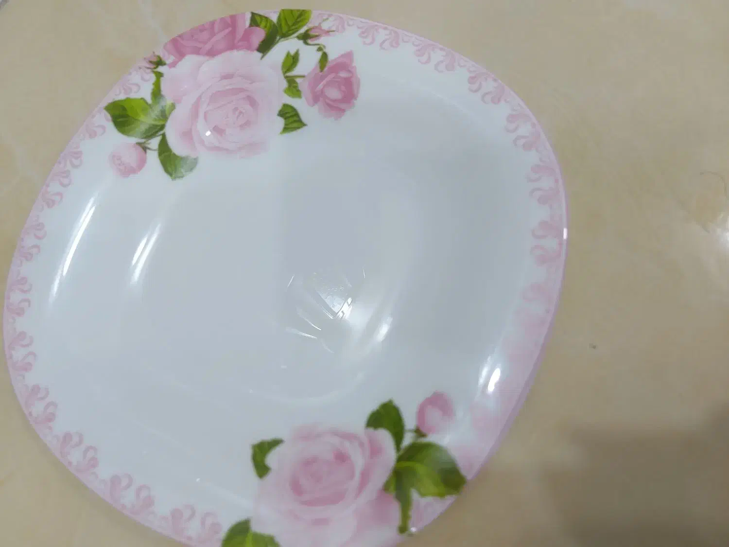 ظروف چینی ۱۲ نفره اصل لومینارک|ظروف سرو و پذیرایی|مشهد, یوسفیه (شهرک غرب)|دیوار