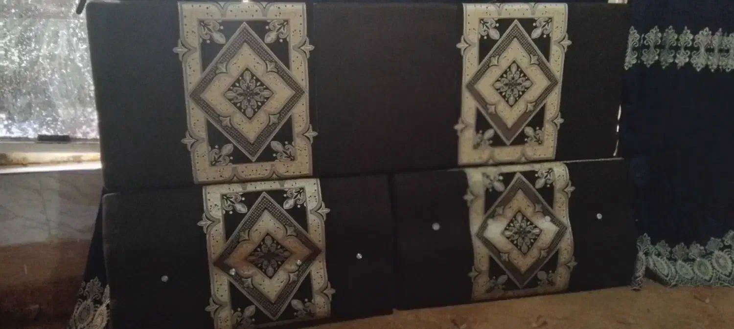 پشتی خلیجی|پشتی|آبادان, |دیوار