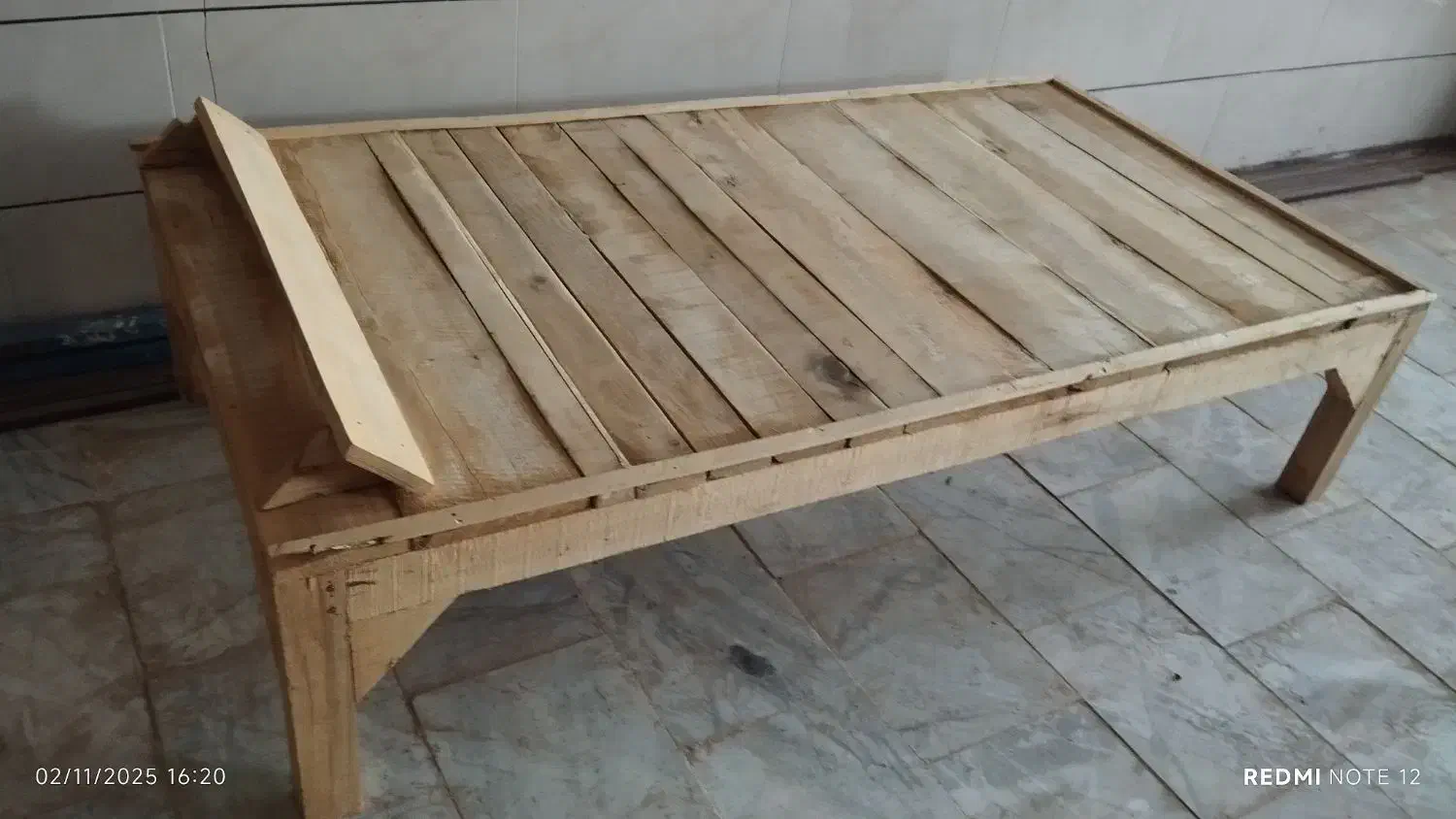 تخت چوبی نو 1در2|تخت و سرویس خواب|بسطام, |دیوار