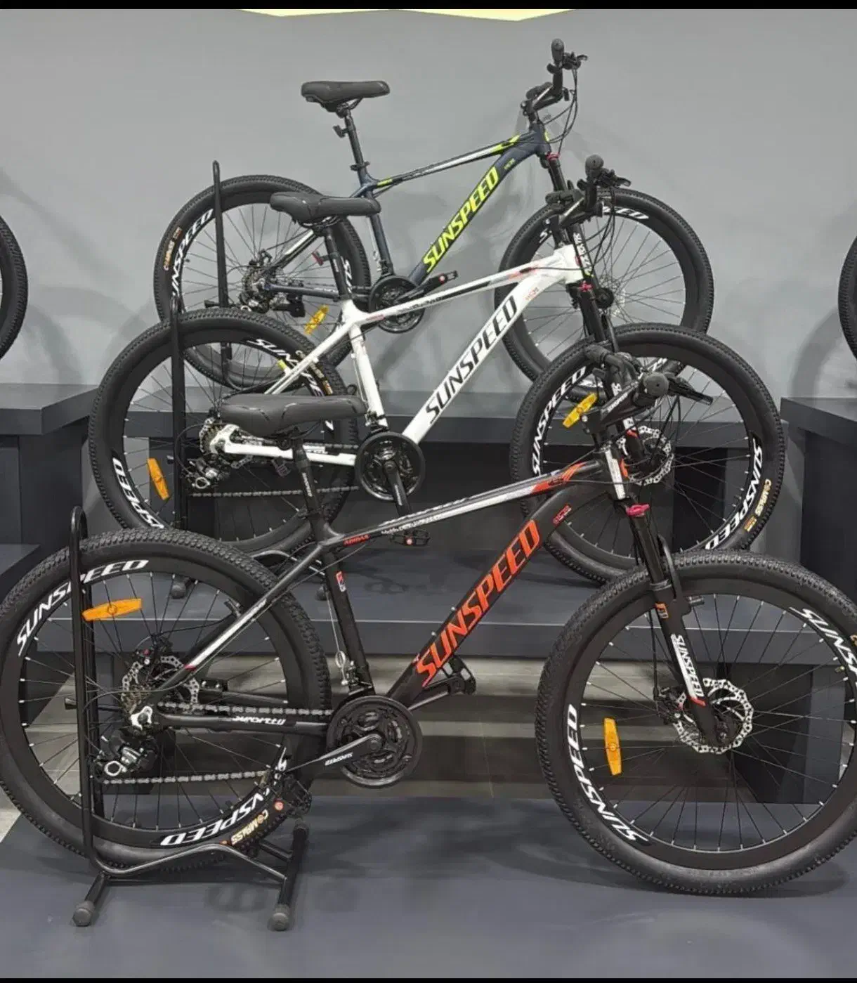 فروش انواع دوچـرخه بااقساط6ماهه امپراطور *سایز 26|دوچرخه، اسکیت، اسکوتر|سیرجان, |دیوار