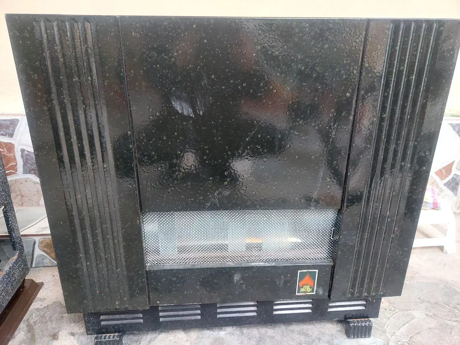 ۲عدد بخاری|بخاری، هیتر، شومینه|رامسر, |دیوار