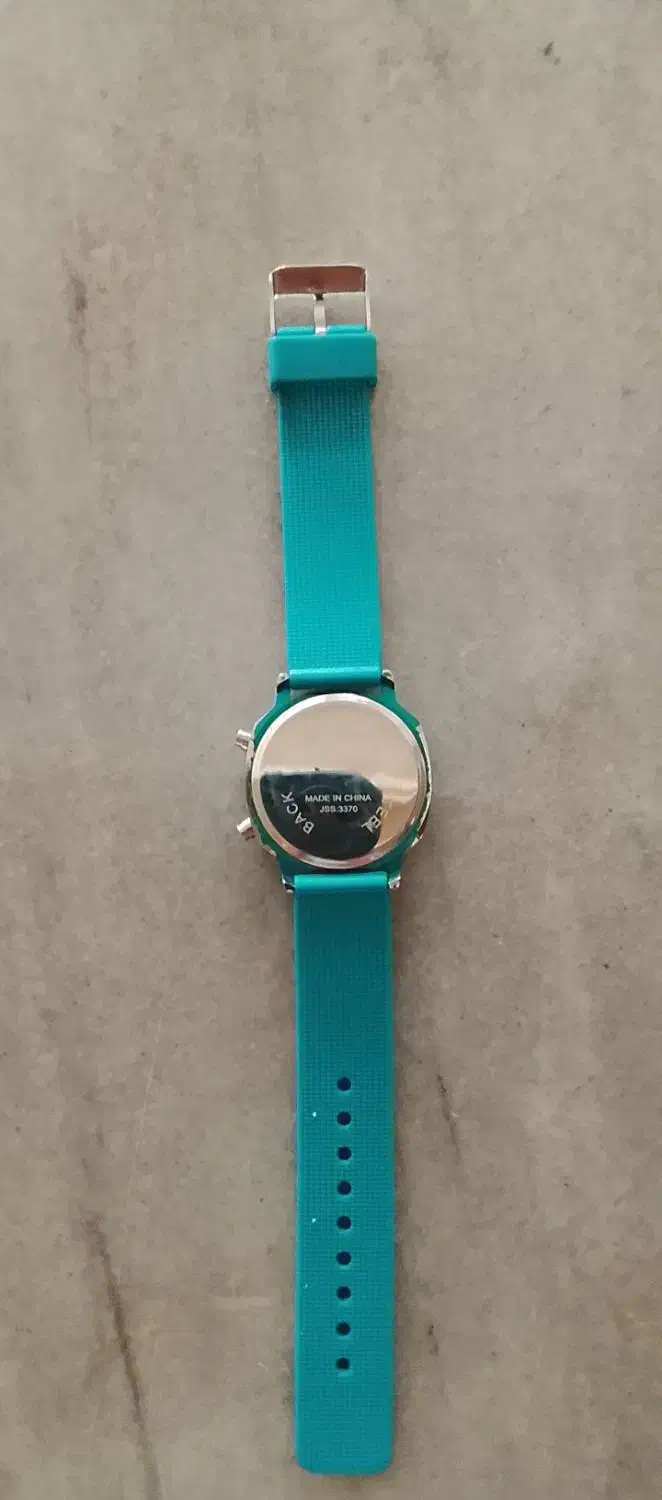 ساعت|ساعت|قم, ولیعصر|دیوار