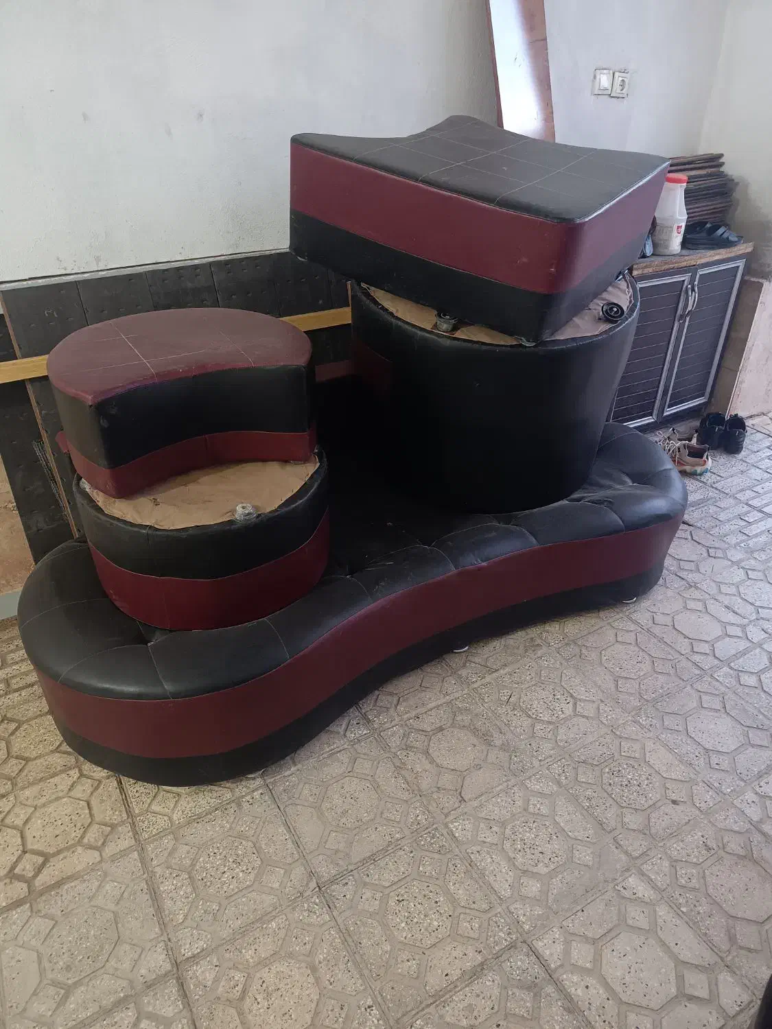 مبل هشت نفره زیبا و سالم|مبلمان خانگی و میز عسلی|باغ حلی, |دیوار