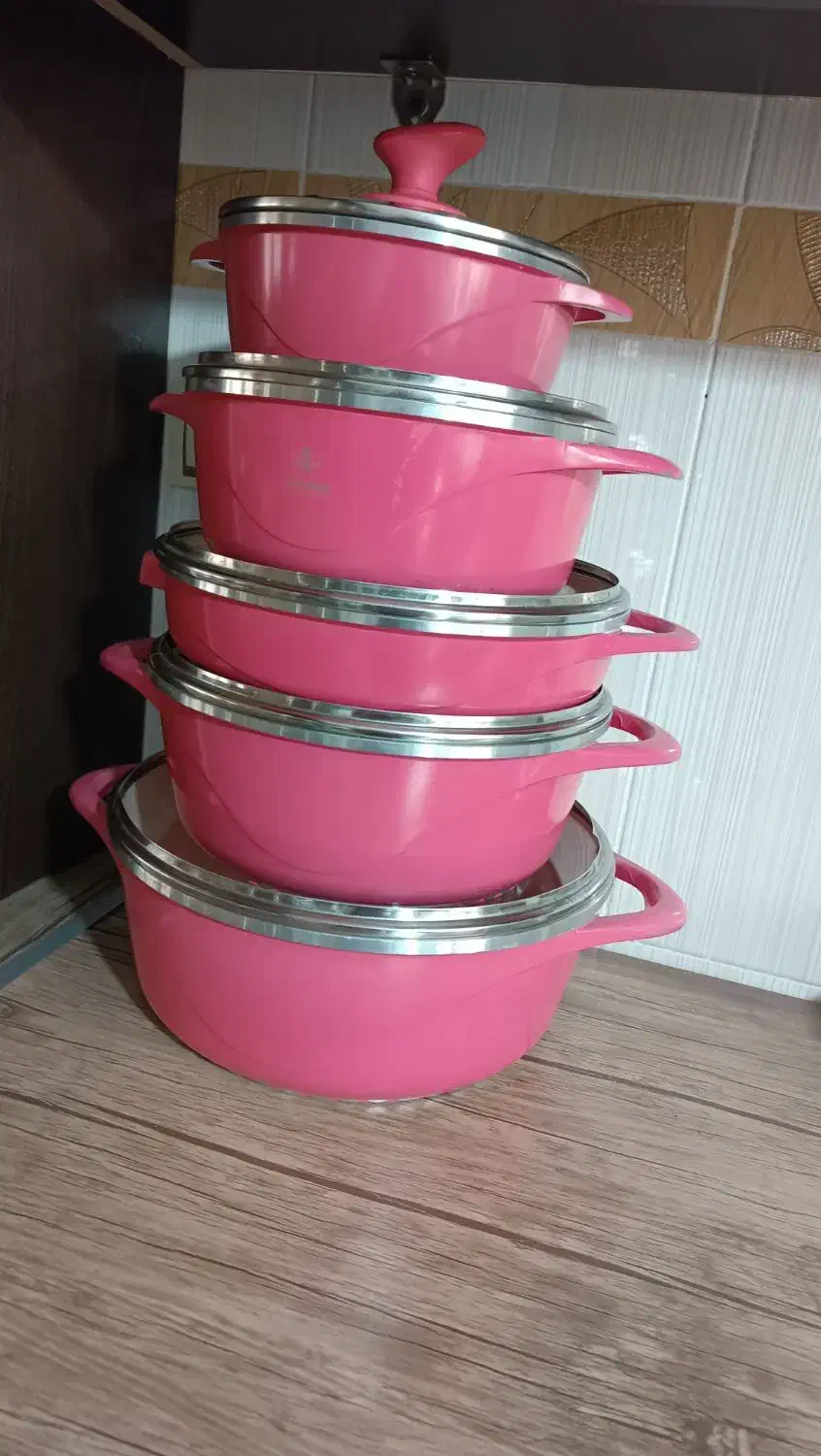 قابلمه|ظروف پختوپز|ارومیه, |دیوار