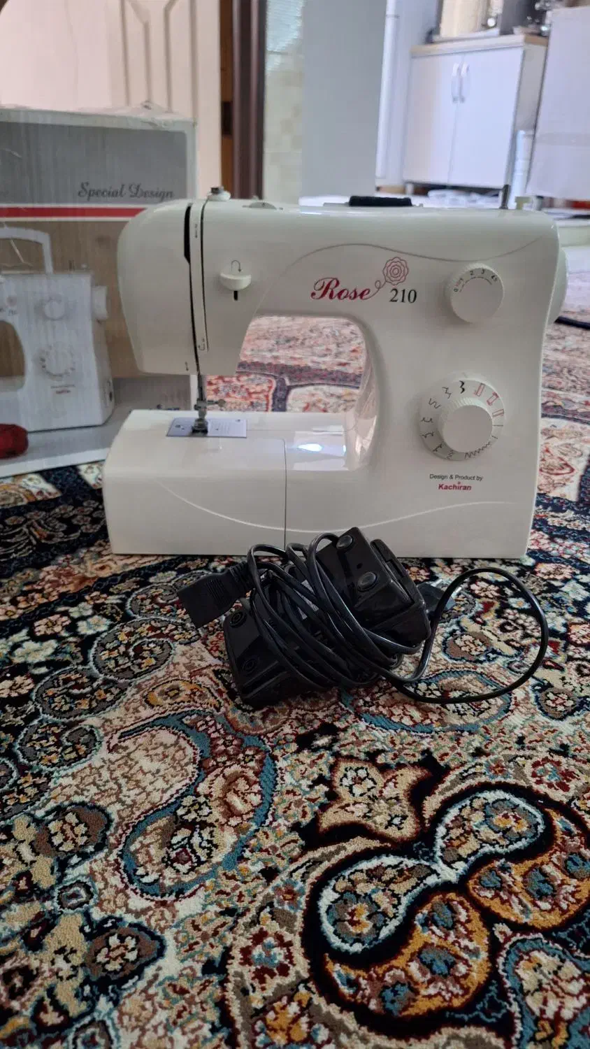 چرخ خیاطی کاچیران نو|چرخ خیاطی و ریسندگی|صباشهر, |دیوار