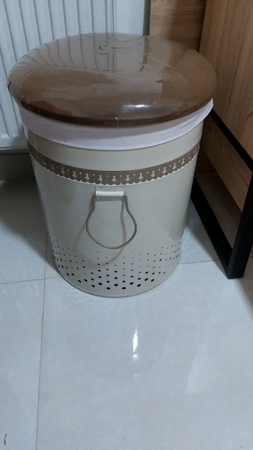 سبد لباس چرک|لوازم حمام|قروه, |دیوار