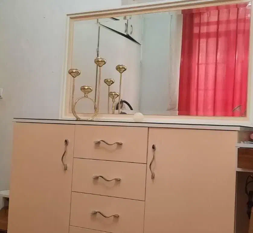 کنسول یا میز آرایشی|بوفه، ویترین، کنسول|تهران, نیکنام|دیوار