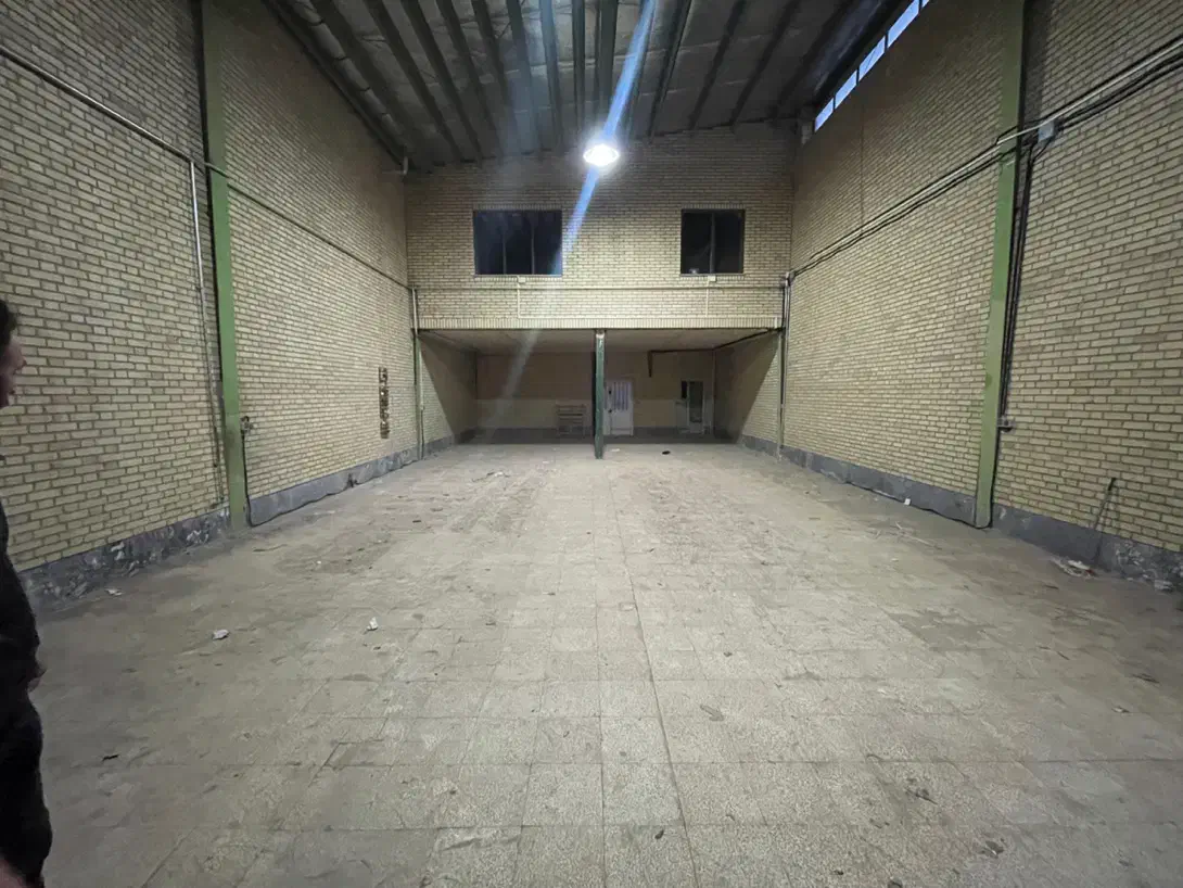 اجاره بچه سوله ۲۵۰ متری شهرک صنعتی۱|اجارهٔ دفتر صنعتی، کشاورزی، تجاری|اردبیل, |دیوار